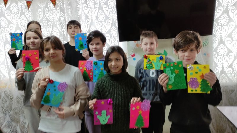 Познавательный час «Спешу тебя поздравить с Новым годом!»