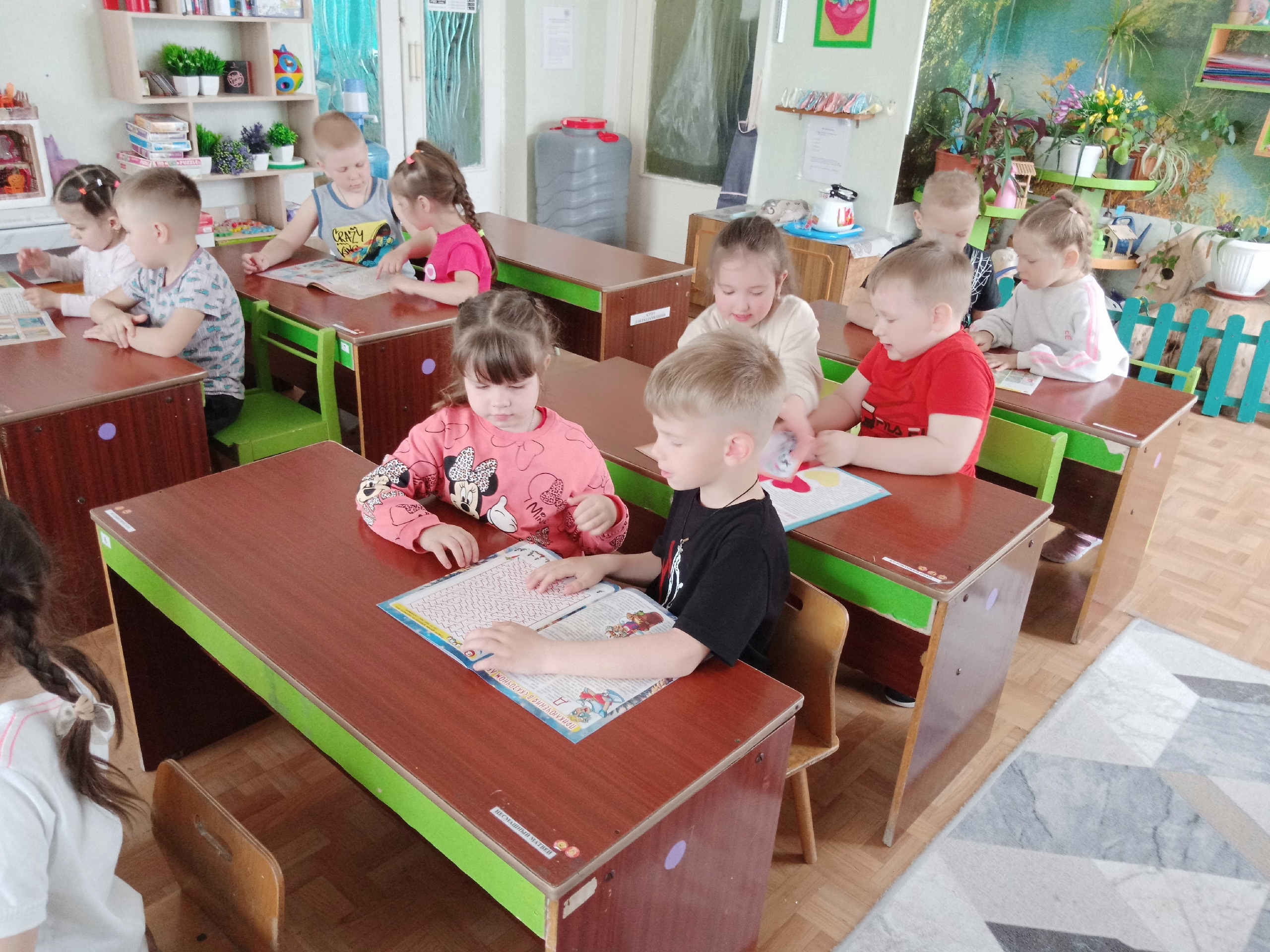 Урок библиотечно-библиографических знаний «Остров периодики и книг»