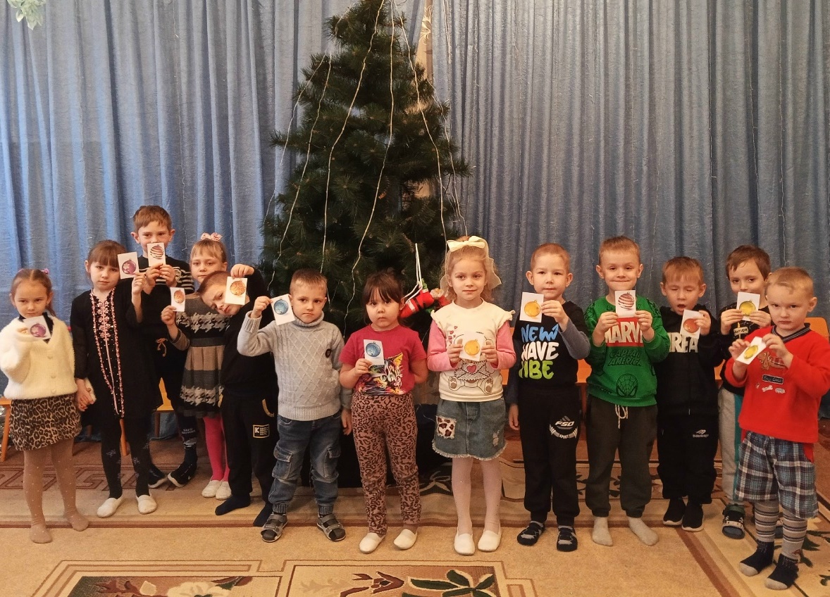 Праздничный вернисаж «Если б я был Дед Мороз!?»