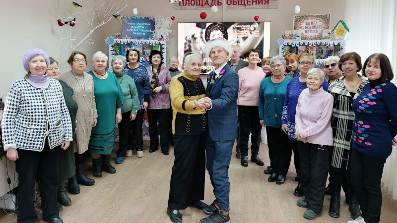 Музыкальный ретро-портрет «Гимн любви великого «воробышка»