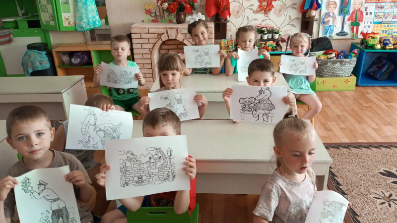 Литературный коллаж «У книги юбилей»