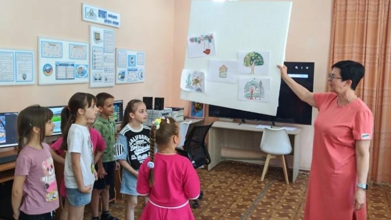 Экологическая экскурсия «Зеленые истории: путешествие по паркам России»