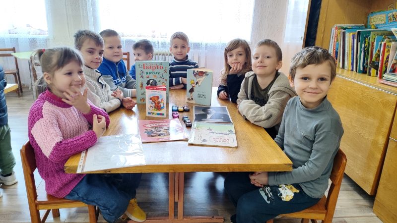 Литературный час «Страна веселого детства»