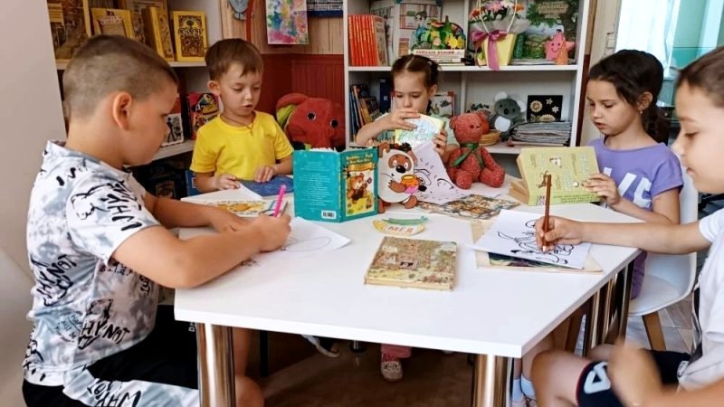 Викторина «Кто ходит в гости по утрам»