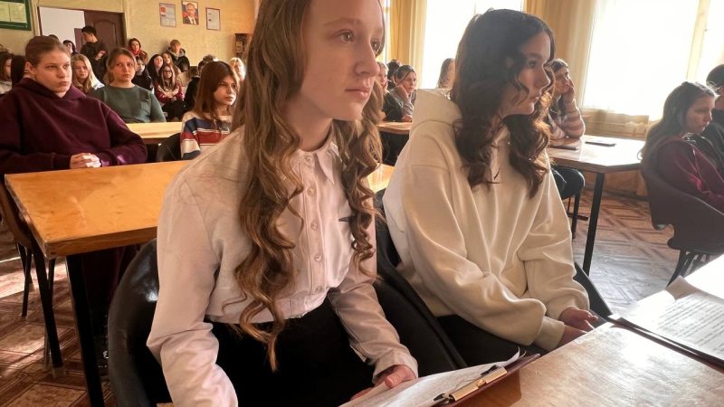 Урок мужества «Дебальцево. Чернухино. Памяти отцов достойны»