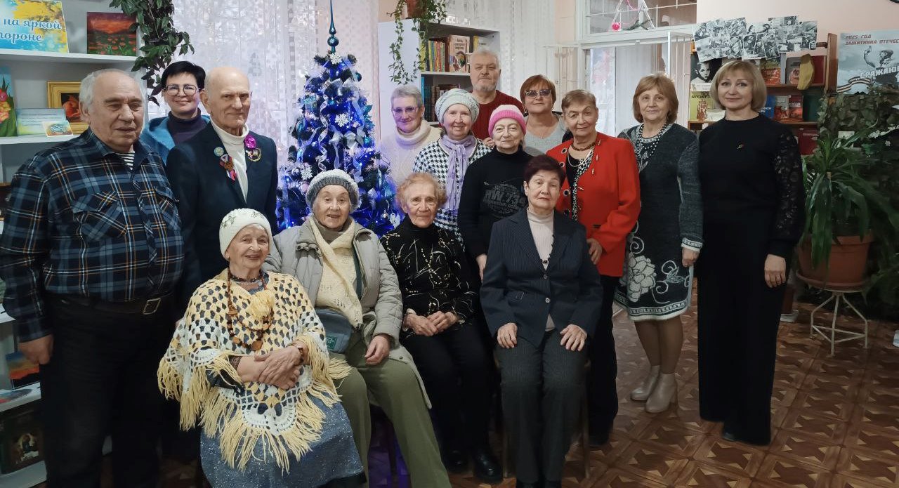 Новогодний этноколлаж «Пир на весь мир»