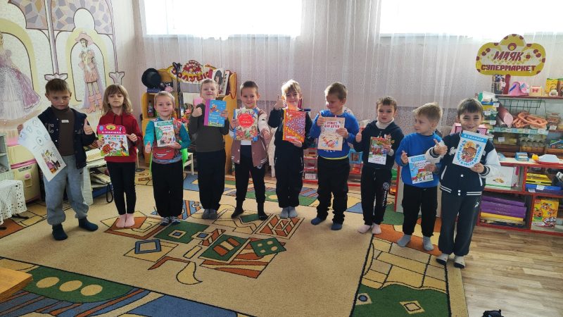 Литературный час «Любимые стихи читаем вслух»