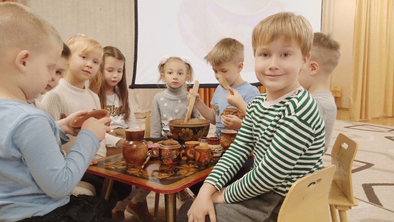 Исторический час «Путешествие в мир славянской посуды от древности до наших дней»